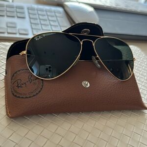 RAY-BAN AVIATOR CLASSIC
